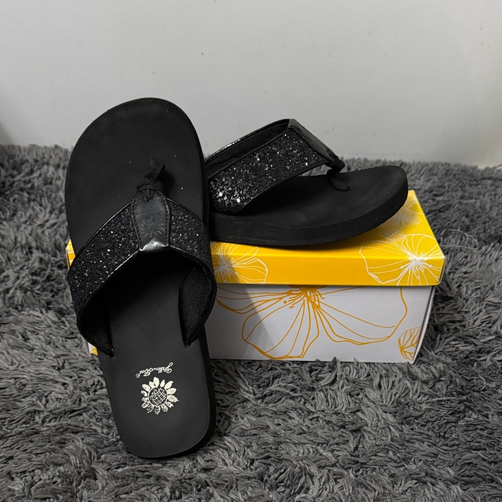 Yellow Box Black Glitter Sandals